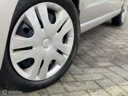 Grijs Gebruikt 2011 Nissan Pixo Hatchback | € 1.495 (Eerlijke prijs)