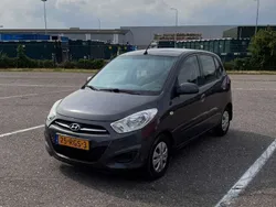Grijs Gebruikt 2011 Hyundai i10 Hatchback | € 4.400 (Eerlijke prijs)