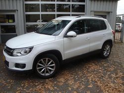 Wit Gebruikt 2015 VW Tiguan Sport SUV | € 12.650 (Eerlijke prijs)
