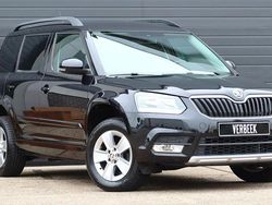 Zwart Gebruikt 2014 Skoda Yeti Ambition SUV | € 15.950 (Iets duurder)