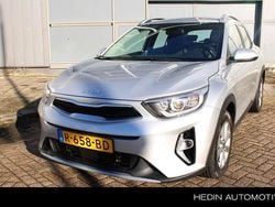 Grijs Gebruikt 2022 Kia Stonic SUV | € 17.945 (Goede deal)