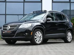 Zwart, metallic lak Gebruikt 2010 VW Tiguan Highline SUV | € 8.900 (Eerlijke prijs)