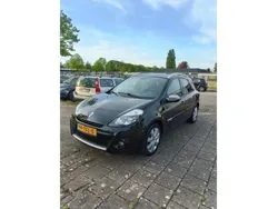 Zwart Gebruikt 2012 Renault Clio GrandTour Stationwagen | € 4.750 (Eerlijke prijs)