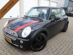 Zwart Gebruikt 2006 Mini ONE Pepper Hatchback | € 2.249 (Eerlijke prijs)