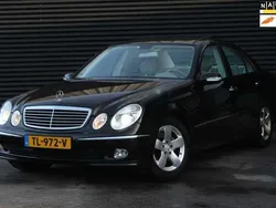 Zwart, metallic lak Gebruikt 2003 Mercedes E320 Avantgarde Sedan | € 8.450
