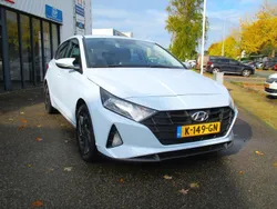 Blauw Gebruikt 2020 Hyundai i20 Comfort Hatchback | € 15.895 (Eerlijke prijs)