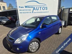 Blauw Gebruikt 2009 Hyundai i20 Dynamiq Hatchback | € 3.443 (Eerlijke prijs)