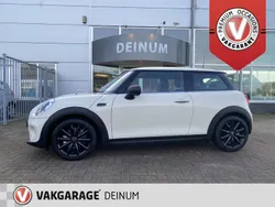 Wit Gebruikt 2015 Mini ONE Business Hatchback | € 12.900 (Eerlijke prijs)