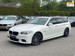 Wit, metallic lak Gebruikt 2012 BMW 528 Executive Stationwagen | € 16.950 (Duur)