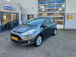 Grijs Gebruikt 2017 Ford B-MAX Titanium MPV | € 11.950 (Duur)