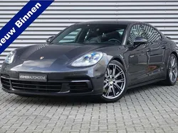 Grijs, metallic lak Gebruikt 2018 Porsche Panamera Sport Sedan | € 49.900
