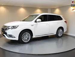 Wit Gebruikt 2018 Mitsubishi Outlander Edition SUV | € 20.940 (Eerlijke prijs)