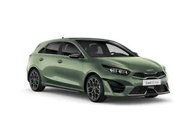 Wit Nieuw 2024 Kia Ceed 2 Hatchback | € 39.035 (Eerlijke prijs)
