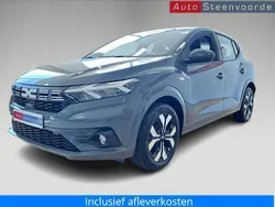 Grijs Gebruikt 2024 Dacia Sandero Expression Hatchback | € 19.895 (Eerlijke prijs)