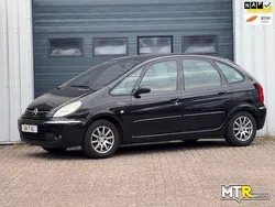 Zwart Gebruikt 2008 Citroën Xsara Picasso MPV | € 1.950