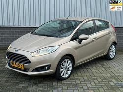Bruin Gebruikt 2016 Ford Fiesta Titanium Hatchback | € 6.995 (Eerlijke prijs)