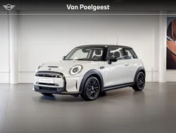 White silver Gebruikt 2022 Mini Cooper Essential Hatchback | € 19.900 (Super prijs)