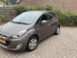 Grijs Gebruikt 2013 Hyundai ix20 Hatchback | € 9.950 (Eerlijke prijs)