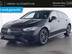 Zwart Gebruikt 2024 Mercedes CLA250e Shooting Brake AMG line Stationwagen | € 41.900 (Eerlijke prijs)