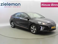 Zwart Gebruikt 2018 Hyundai Ioniq Comfort Sedan | € 11.845 (Goede deal)