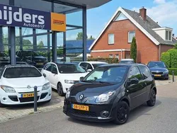 Wit Gebruikt 2011 Renault Twingo Collection Hatchback | € 3.700 (Eerlijke prijs)