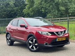 Rood Gebruikt 2017 Nissan Qashqai N-Connecta SUV | € 12.950 (Goede deal)