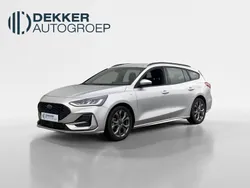 Grijs Gebruikt 2023 Ford Focus ST-Line Stationwagen | € 25.945 (Eerlijke prijs)