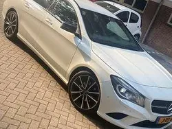 Wit Gebruikt 2013 Mercedes CLA180 Ambition Sedan | € 12.500 (Eerlijke prijs)