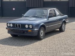 Blauw Gebruikt 1985 BMW 318 Cabriolet | € 8.995