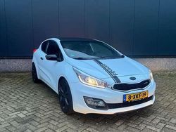 Wit Gebruikt 2014 Kia Ceed Hatchback | € 6.800 (Goede deal)