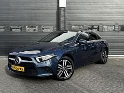 Blauw Gebruikt 2022 Mercedes A250 Luxury Sedan | € 20.900 (Super prijs)