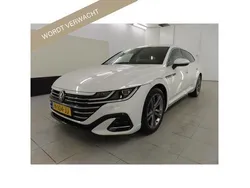 Wit Gebruikt 2021 VW Arteon Business+ Stationwagen | € 25.640 (Eerlijke prijs)