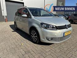 Grijs Gebruikt 2011 VW Touran Highline MPV | € 4.250 (Super prijs)
