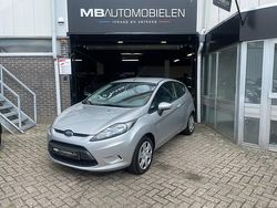 Grijs Gebruikt 2010 Ford Fiesta Trend Hatchback | € 1.999 (Iets duurder)