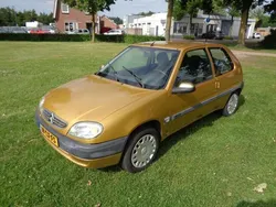 Geel Gebruikt 2003 Citroën Saxo Hatchback | € 998 (Eerlijke prijs)