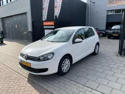 Wit Gebruikt 2010 VW Golf VI Hatchback | € 3.999 (Goede deal)