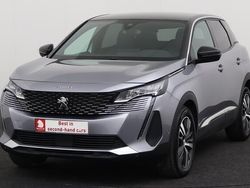Grijs Gebruikt 2024 Peugeot 3008 Allure Coupé | € 24.995 (Eerlijke prijs)