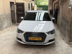 Wit Gebruikt 2018 Audi A3 Hatchback | € 20.000 (Eerlijke prijs)