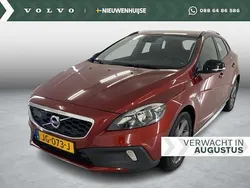 Rood Gebruikt 2016 Volvo V40 CC Summum Stationwagen | € 17.899 (Iets duurder)