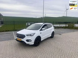 Wit Gebruikt 2018 Ford Kuga ST-Line SUV | € 9.450 (Super prijs)