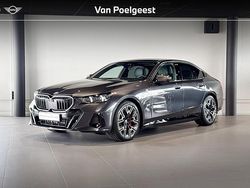 Grijs Gebruikt 2024 BMW 530e M Sport Sedan | € 74.900