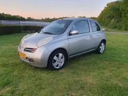 Grijs Gebruikt 2004 Nissan Micra Acenta Hatchback | € 1.000
