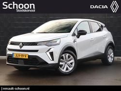 Wit (metallic) Gebruikt 2025 Renault Captur Evolution SUV | € 29.450 (Eerlijke prijs)