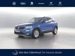 Blauw Gebruikt 2023 VW T-Roc Style SUV | € 23.750 (Goede deal)