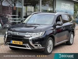 Zwart Gebruikt 2021 Mitsubishi Outlander Intense+ SUV | € 21.900