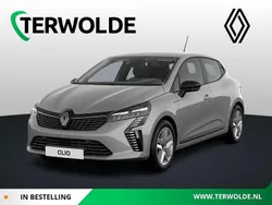 Grijs Nieuw 2025 Renault Clio V Evolution Hatchback | € 24.490 (Eerlijke prijs)