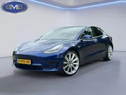 Blauw Gebruikt 2020 Tesla Model 3 Standard Range Sedan | € 20.350 (Eerlijke prijs)