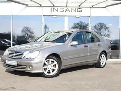 Grijs Gebruikt 2006 Mercedes C200 Classic Sedan | € 4.500