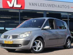 Beige Gebruikt 2004 Renault Scénic II Luxe MPV | € 998