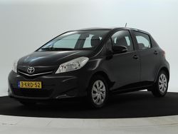 Zwart Gebruikt 2012 Toyota Yaris Comfort Hatchback | € 7.950 (Eerlijke prijs)